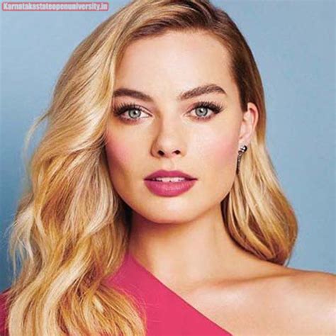 Margot Robbie Body Measurements, Height, Weight,。